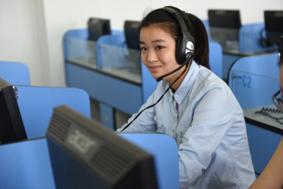 C:\Documents and Settings\Administrator\桌面\新建文件夹\实习实训训\商务英语口语模拟.JPG